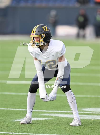 Thumbnail 2 in Kirtland vs. Coldwater (OHSAA Division 6 Final) photogallery.