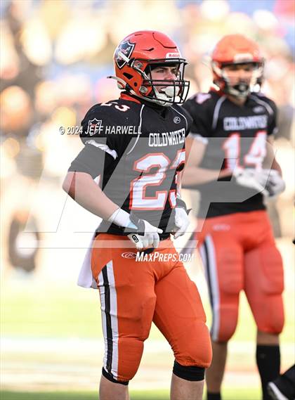 Thumbnail 1 in Kirtland vs. Coldwater (OHSAA Division 6 Final) photogallery.