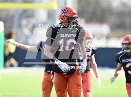 Thumbnail 1 in Kirtland vs. Coldwater (OHSAA Division 6 Final) photogallery.