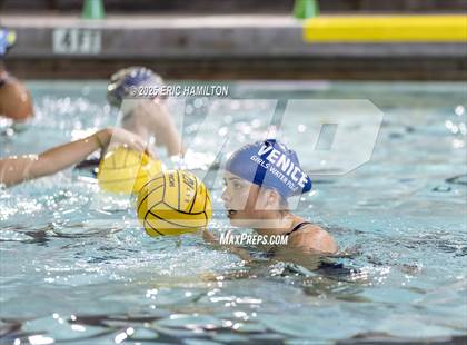 Thumbnail 2 in Mayfield @ Venice photogallery.