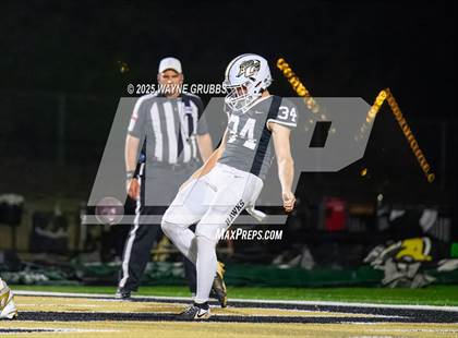 Thumbnail 1 in Pleasant Grove vs. Canton (UIL 4A D2 Area) photogallery.