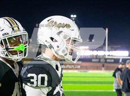 Thumbnail 1 in Pleasant Grove vs. Canton (UIL 4A D2 Area) photogallery.