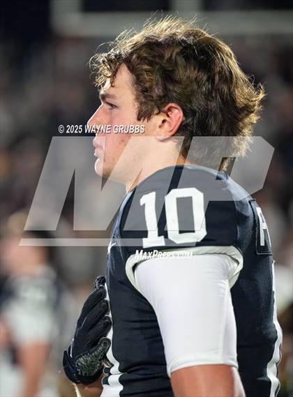 Thumbnail 3 in Pleasant Grove vs. Canton (UIL 4A D2 Area) photogallery.