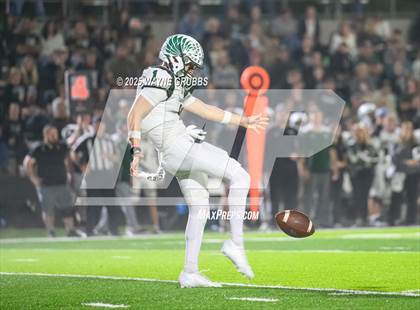 Thumbnail 3 in Pleasant Grove vs. Canton (UIL 4A D2 Area) photogallery.