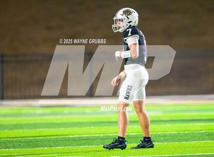 Thumbnail 3 in Pleasant Grove vs. Canton (UIL 4A D2 Area) photogallery.