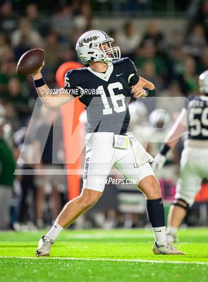 Thumbnail 3 in Pleasant Grove vs. Canton (UIL 4A D2 Area) photogallery.