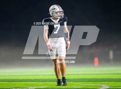 Thumbnail 3 in Pleasant Grove vs. Canton (UIL 4A D2 Area) photogallery.