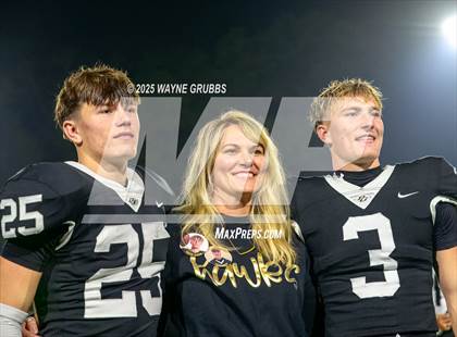 Thumbnail 3 in Pleasant Grove vs. Canton (UIL 4A D2 Area) photogallery.