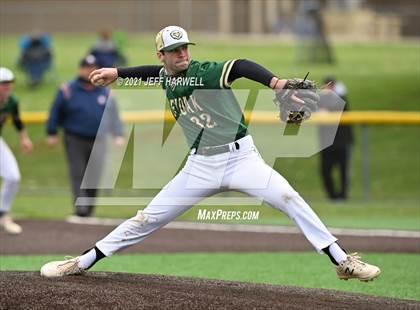 Thumbnail 1 in GlenOak @ Louisville photogallery.