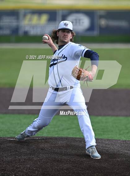 Thumbnail 1 in GlenOak @ Louisville photogallery.