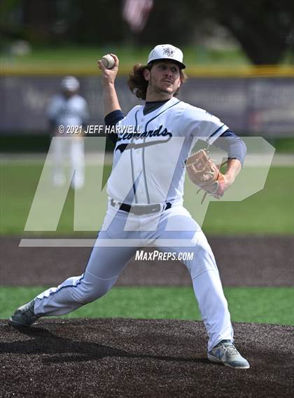 Thumbnail 2 in GlenOak @ Louisville photogallery.