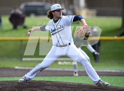 Thumbnail 2 in GlenOak @ Louisville photogallery.