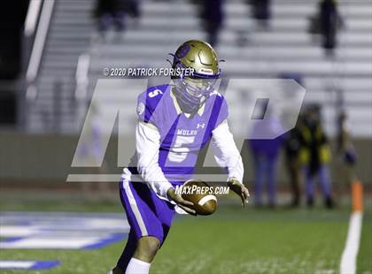 Thumbnail 2 in East View @ Alamo Heights (UIL 5A Area Playoff) photogallery.