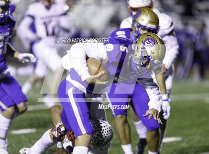Thumbnail 3 in East View @ Alamo Heights (UIL 5A Area Playoff) photogallery.