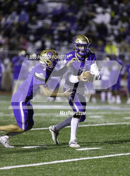Thumbnail 1 in East View @ Alamo Heights (UIL 5A Area Playoff) photogallery.