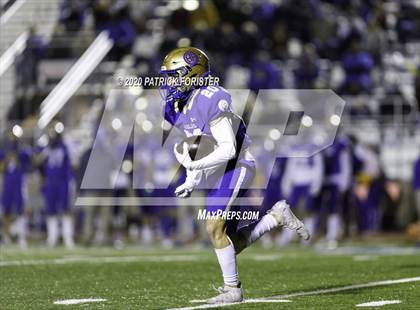Thumbnail 3 in East View @ Alamo Heights (UIL 5A Area Playoff) photogallery.