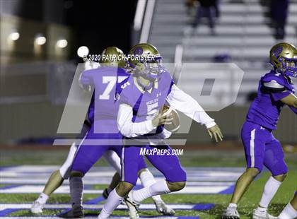 Thumbnail 3 in East View @ Alamo Heights (UIL 5A Area Playoff) photogallery.