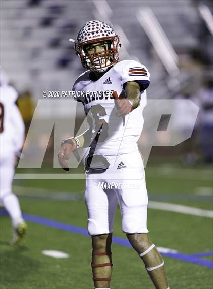 Thumbnail 3 in East View @ Alamo Heights (UIL 5A Area Playoff) photogallery.