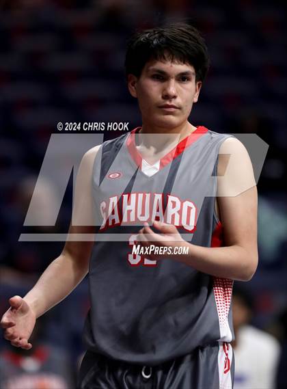 Thumbnail 1 in Sahuaro vs Pueblo (MLK Basketball Classic) photogallery.