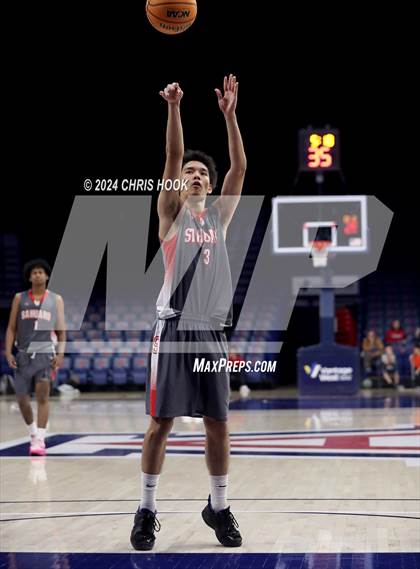 Thumbnail 1 in Sahuaro vs Pueblo (MLK Basketball Classic) photogallery.