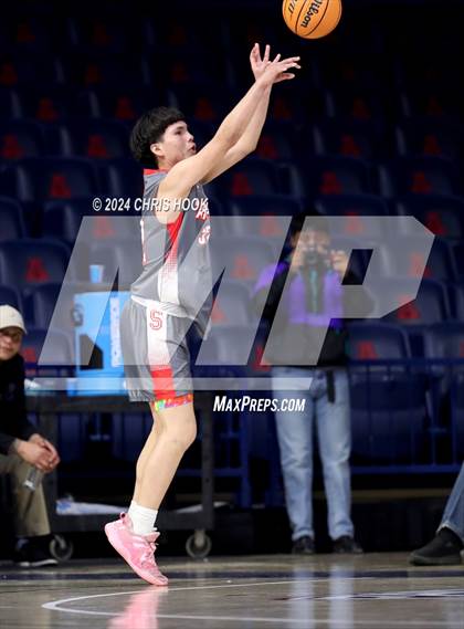 Thumbnail 2 in Sahuaro vs Pueblo (MLK Basketball Classic) photogallery.