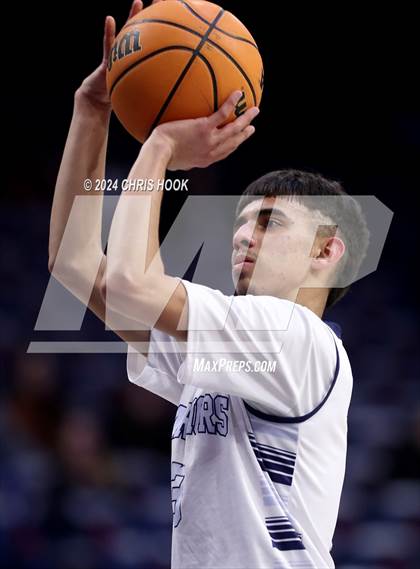 Thumbnail 3 in Sahuaro vs Pueblo (MLK Basketball Classic) photogallery.