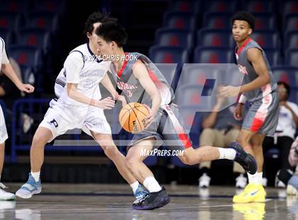 Thumbnail 2 in Sahuaro vs Pueblo (MLK Basketball Classic) photogallery.