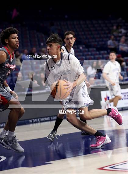 Thumbnail 1 in Sahuaro vs Pueblo (MLK Basketball Classic) photogallery.