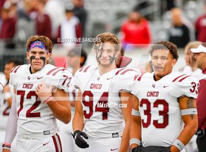 Thumbnail 3 in Summer Creek vs. Cinco Ranch (UIL 6A Regional Playoff) photogallery.