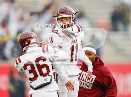 Thumbnail 1 in Summer Creek vs. Cinco Ranch (UIL 6A Regional Playoff) photogallery.