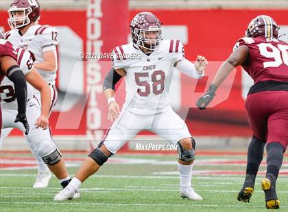 Thumbnail 3 in Summer Creek vs. Cinco Ranch (UIL 6A Regional Playoff) photogallery.