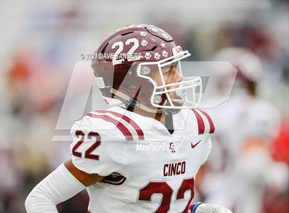 Thumbnail 1 in Summer Creek vs. Cinco Ranch (UIL 6A Regional Playoff) photogallery.