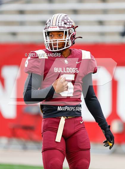 Thumbnail 1 in Summer Creek vs. Cinco Ranch (UIL 6A Regional Playoff) photogallery.