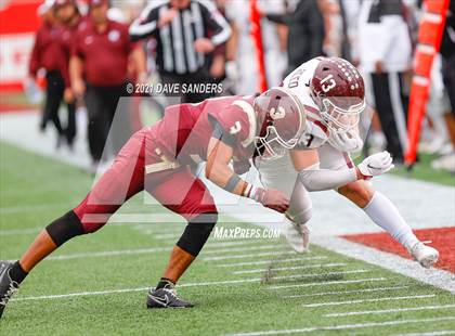 Thumbnail 3 in Summer Creek vs. Cinco Ranch (UIL 6A Regional Playoff) photogallery.