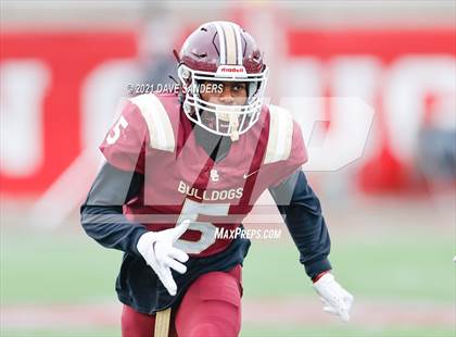 Thumbnail 3 in Summer Creek vs. Cinco Ranch (UIL 6A Regional Playoff) photogallery.
