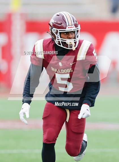 Thumbnail 1 in Summer Creek vs. Cinco Ranch (UIL 6A Regional Playoff) photogallery.