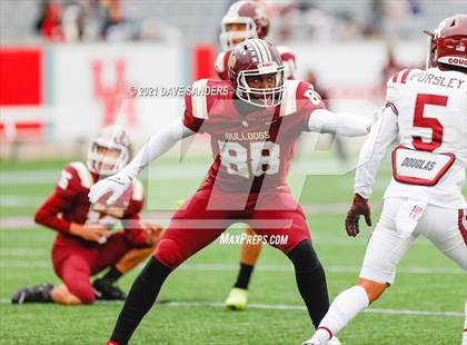 Thumbnail 2 in Summer Creek vs. Cinco Ranch (UIL 6A Regional Playoff) photogallery.