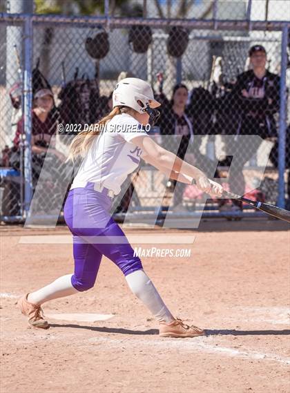 Thumbnail 3 in Winslow vs. Arizona College Prep (Dobson/Westwood Invitational) photogallery.