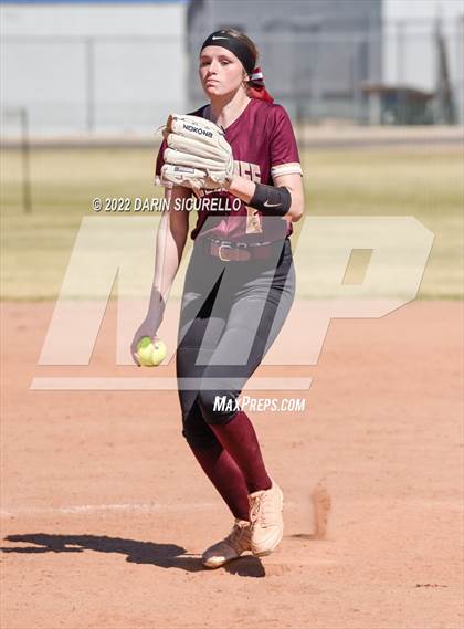 Thumbnail 3 in Winslow vs. Arizona College Prep (Dobson/Westwood Invitational) photogallery.