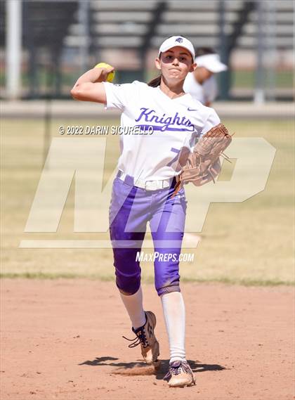Thumbnail 2 in Winslow vs. Arizona College Prep (Dobson/Westwood Invitational) photogallery.