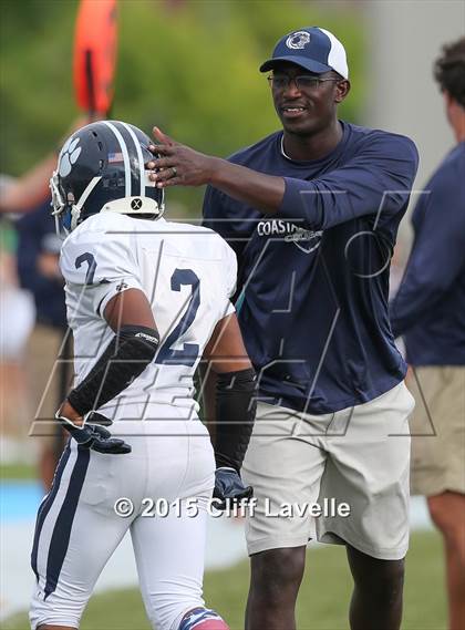 Thumbnail 2 in St. John's Christian vs Coastal Christian Prep (Sertoma Classic) photogallery.