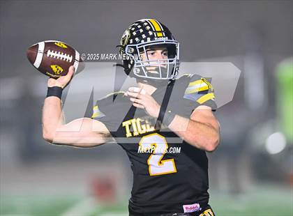 Thumbnail 2 in Half Moon Bay @ Terra Nova photogallery.