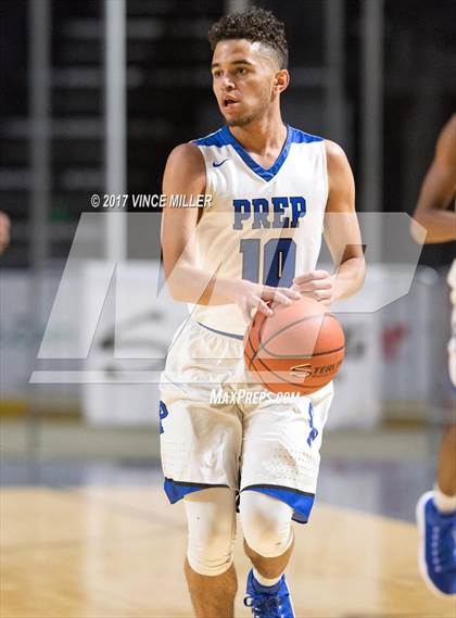 Thumbnail 1 in Seattle Prep vs. Spanaway Lake photogallery.