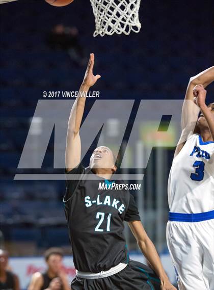 Thumbnail 2 in Seattle Prep vs. Spanaway Lake photogallery.