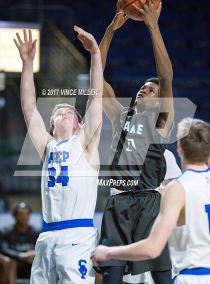 Thumbnail 2 in Seattle Prep vs. Spanaway Lake photogallery.