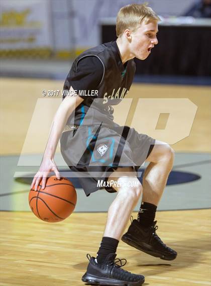 Thumbnail 2 in Seattle Prep vs. Spanaway Lake photogallery.