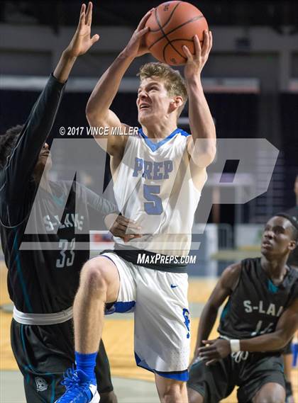Thumbnail 3 in Seattle Prep vs. Spanaway Lake photogallery.
