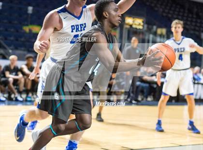 Thumbnail 1 in Seattle Prep vs. Spanaway Lake photogallery.