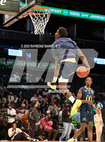 Thumbnail 1 in McDonald's All American Games (Slam Dunk) photogallery.