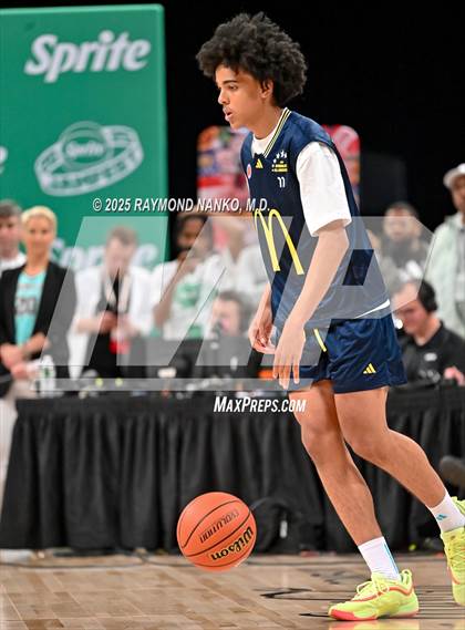 Thumbnail 3 in McDonald's All American Games (Slam Dunk) photogallery.